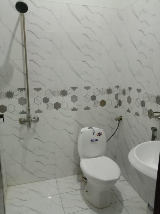 Lavish Residency Guest House Fasial Town Rawalpindi Zewnętrze zdjęcie