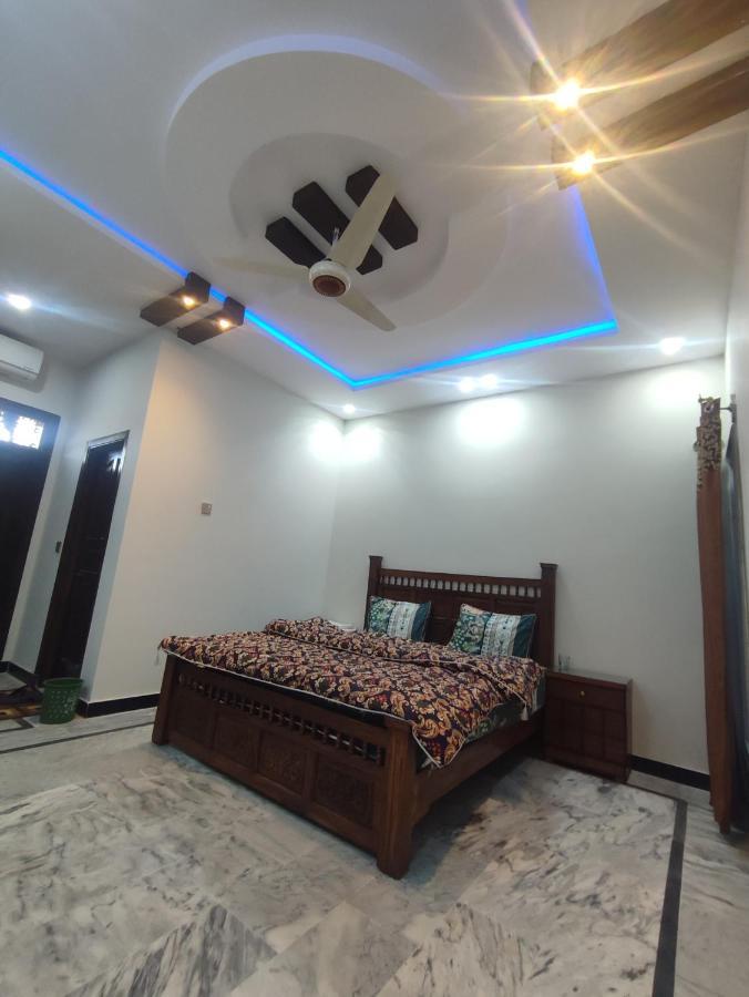 Lavish Residency Guest House Fasial Town Rawalpindi Zewnętrze zdjęcie