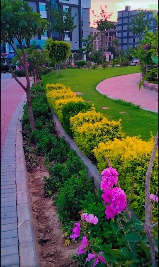 Lavish Residency Guest House Fasial Town Rawalpindi Zewnętrze zdjęcie